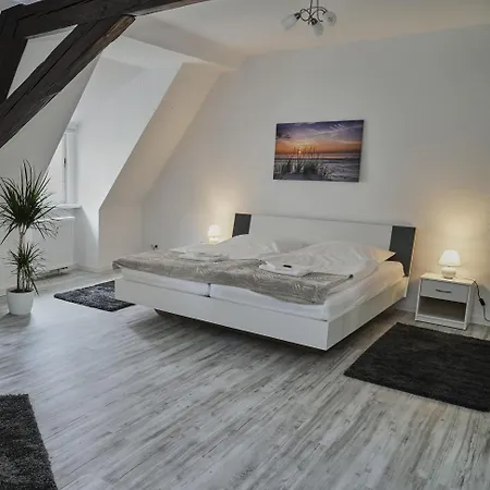 Dom Iv - Domplatz Apartment *